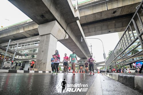 Race photo from Smartfren Run 2024