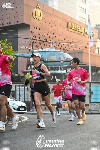 Race photo from Smartfren Run 2025 