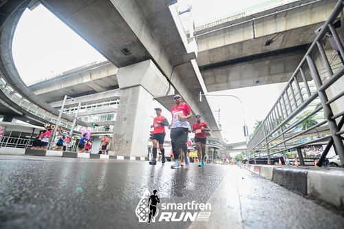 Race photo from Smartfren Run 2024