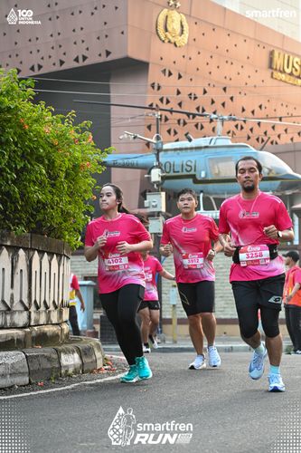 Race photo from Smartfren Run 2025 