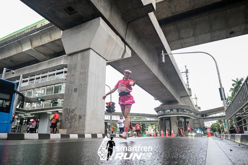 Race photo from Smartfren Run 2024