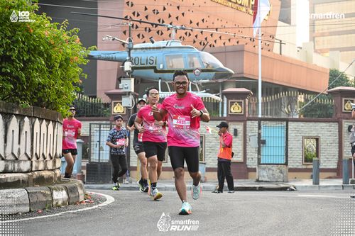 Race photo from Smartfren Run 2025 