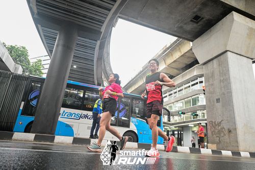 Race photo from Smartfren Run 2024
