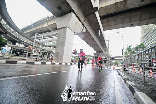 Race photo from Smartfren Run 2024