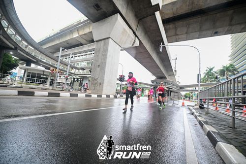 Race photo from Smartfren Run 2024