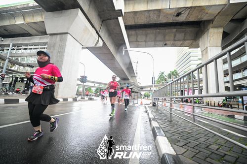 Race photo from Smartfren Run 2024