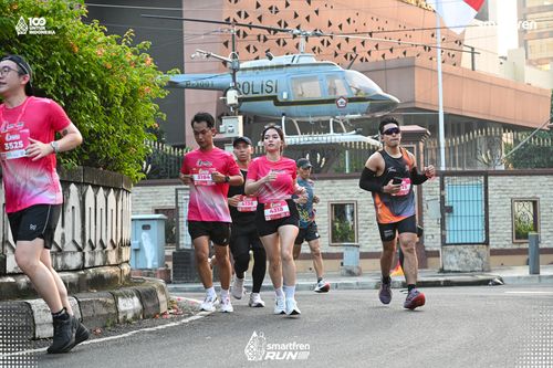 Race photo from Smartfren Run 2025 