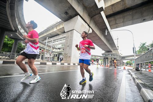 Race photo from Smartfren Run 2024
