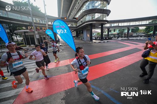 Race photo from Nu Skin Run 10K