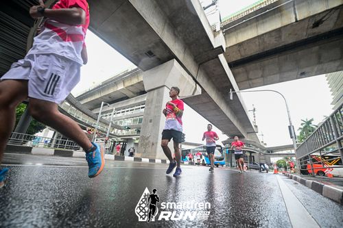 Race photo from Smartfren Run 2024