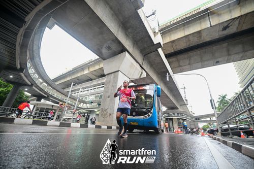 Race photo from Smartfren Run 2024