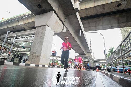 Race photo from Smartfren Run 2024