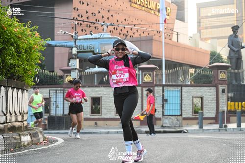 Race photo from Smartfren Run 2025 
