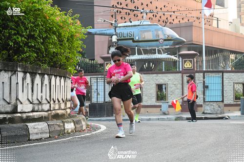 Race photo from Smartfren Run 2025 