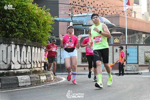 Race photo from Smartfren Run 2025 