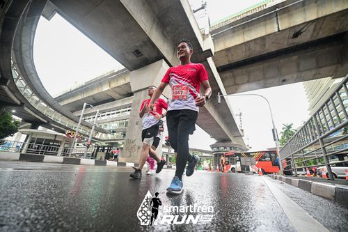 Race photo from Smartfren Run 2024
