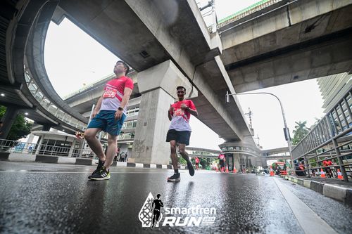 Race photo from Smartfren Run 2024