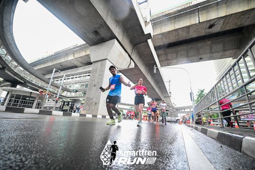 Race photo from Smartfren Run 2024