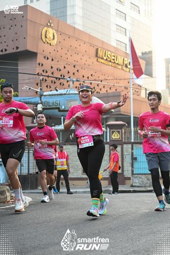Race photo from Smartfren Run 2025 