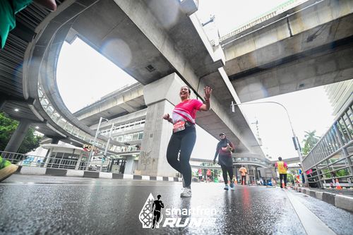 Race photo from Smartfren Run 2024