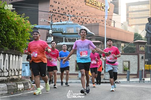 Race photo from Smartfren Run 2025 