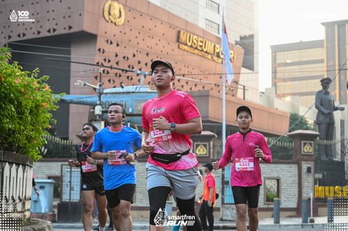 Race photo from Smartfren Run 2025 
