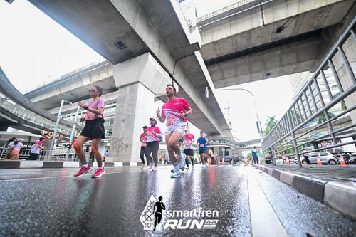 Race photo from Smartfren Run 2024