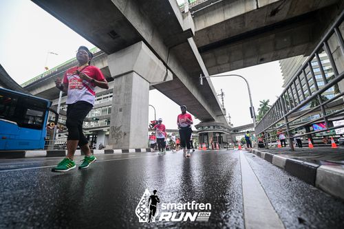 Race photo from Smartfren Run 2024