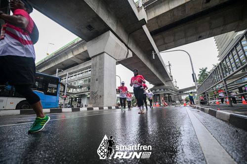 Race photo from Smartfren Run 2024