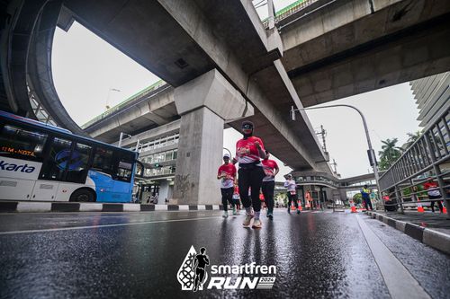 Race photo from Smartfren Run 2024