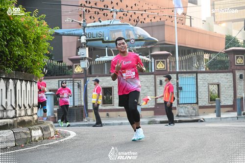 Race photo from Smartfren Run 2025 