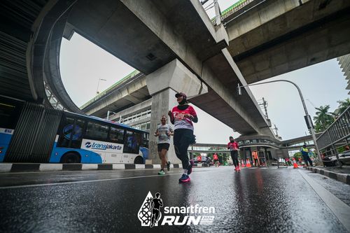 Race photo from Smartfren Run 2024