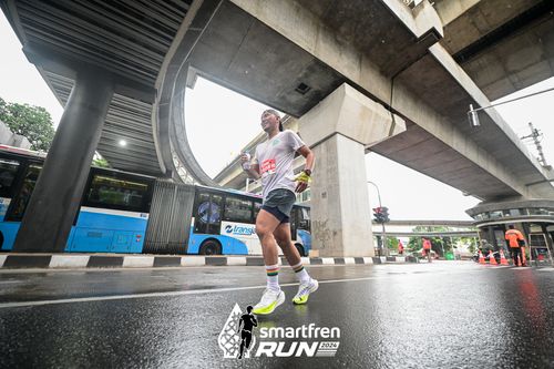Race photo from Smartfren Run 2024