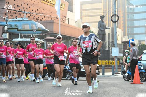 Race photo from Smartfren Run 2025 