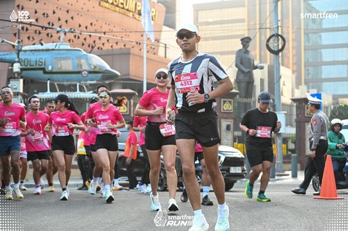 Race photo from Smartfren Run 2025 