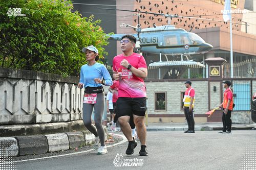 Race photo from Smartfren Run 2025 