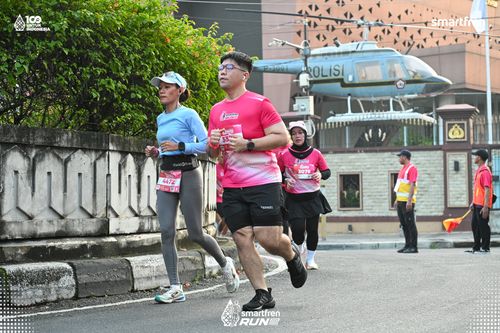 Race photo from Smartfren Run 2025 