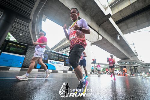 Race photo from Smartfren Run 2024