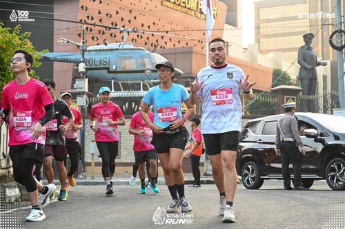 Race photo from Smartfren Run 2025 