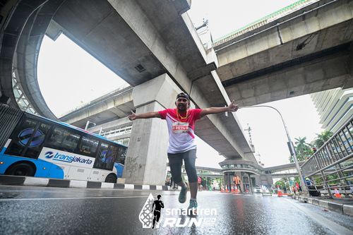 Race photo from Smartfren Run 2024