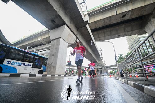 Race photo from Smartfren Run 2024