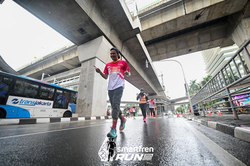 Race photo from Smartfren Run 2024