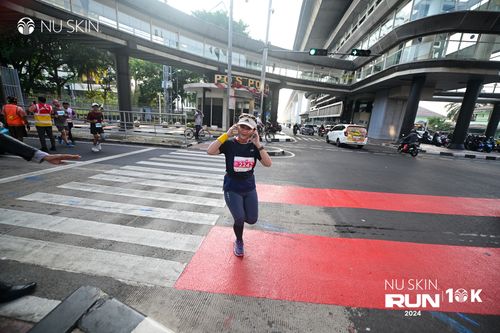 Race photo from Nu Skin Run 10K