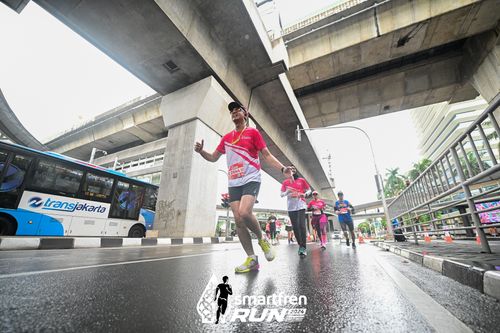 Race photo from Smartfren Run 2024