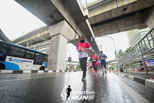 Race photo from Smartfren Run 2024