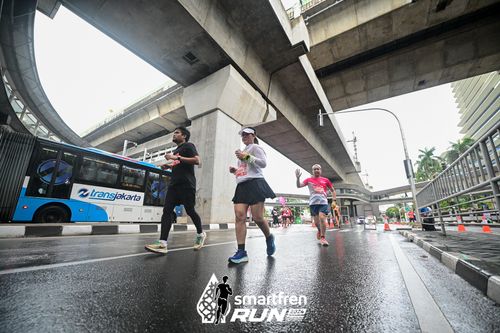 Race photo from Smartfren Run 2024