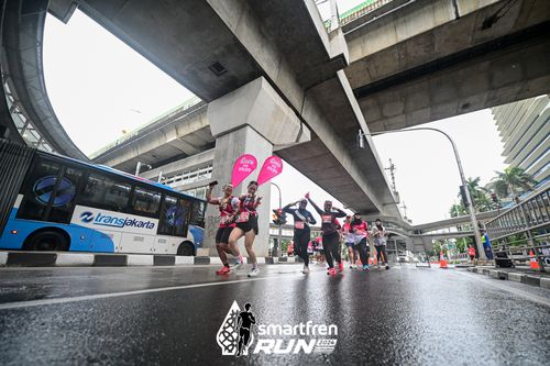 Race photo from Smartfren Run 2024