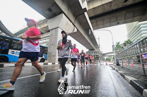 Race photo from Smartfren Run 2024