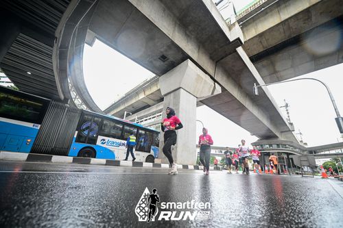 Race photo from Smartfren Run 2024