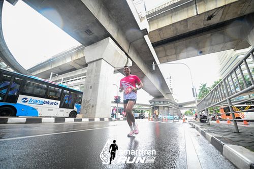 Race photo from Smartfren Run 2024